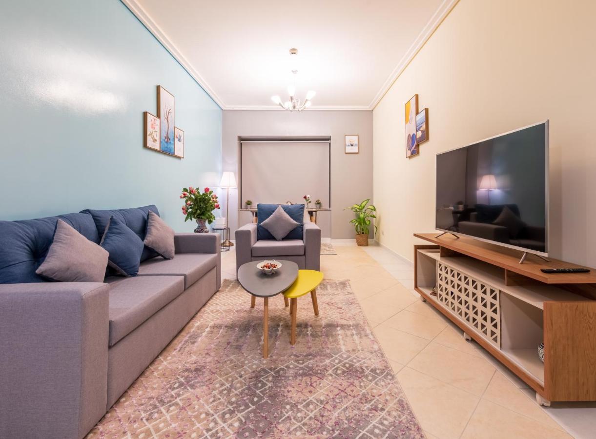Trinity Homes - Sheikh Zayed Road Near To Financial Center Metro Station شقة