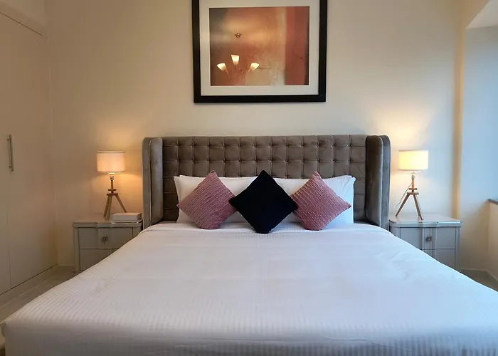 Trinity Holiday Homes - Sheikh Zayed Road Near To Financial Center Metro Station